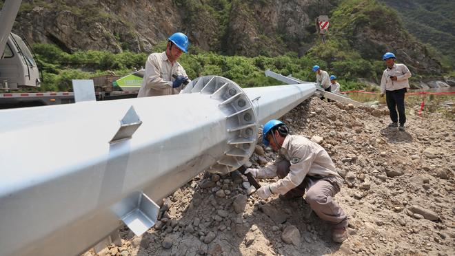 ?摁不住了！雷霆轰出19-2 卢指导连喊三个暂停